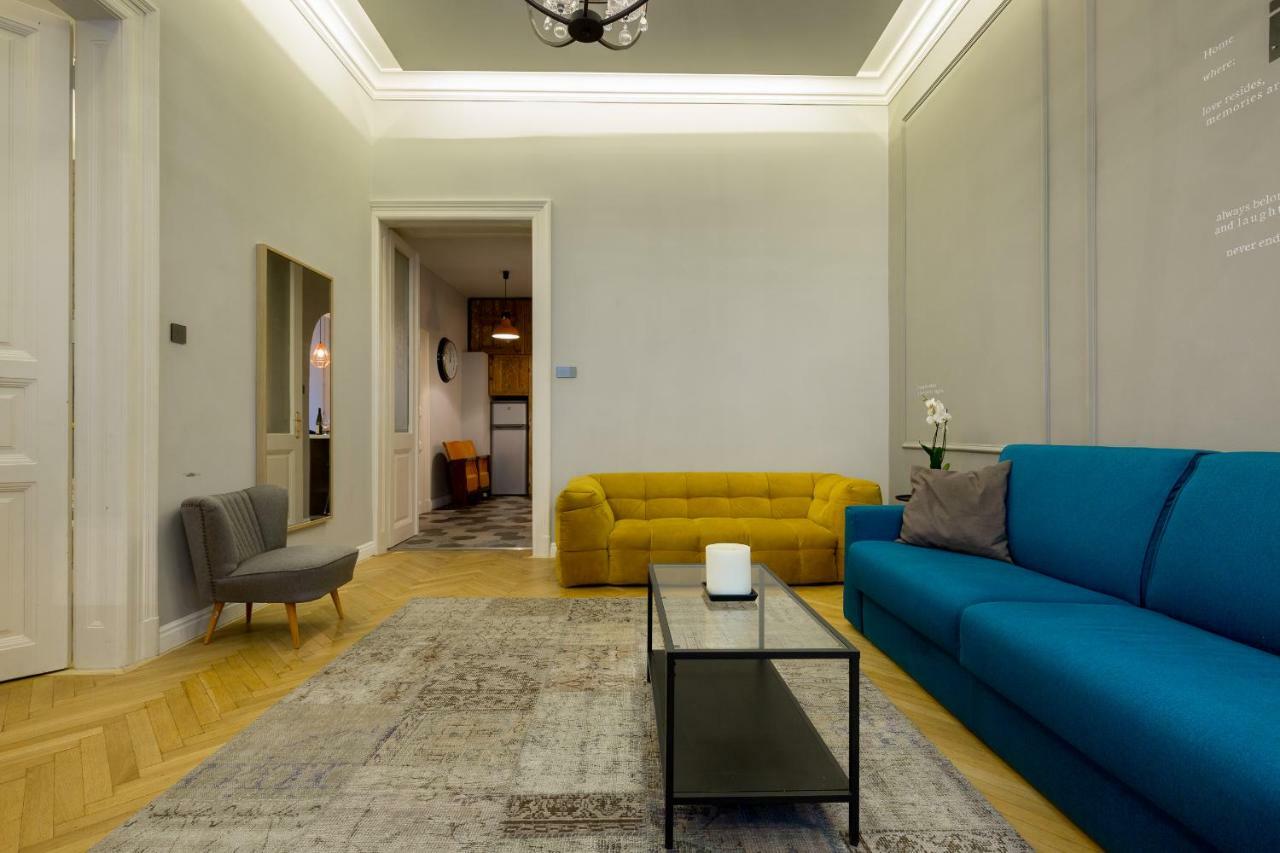 Luxury Twin 1-Bedroom In Kazinczy Street Budapesta Exterior foto