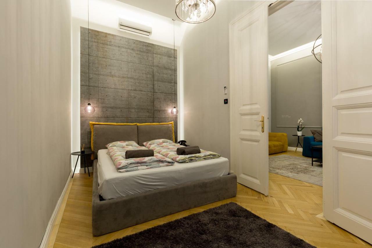Luxury Twin 1-Bedroom In Kazinczy Street Budapesta Exterior foto